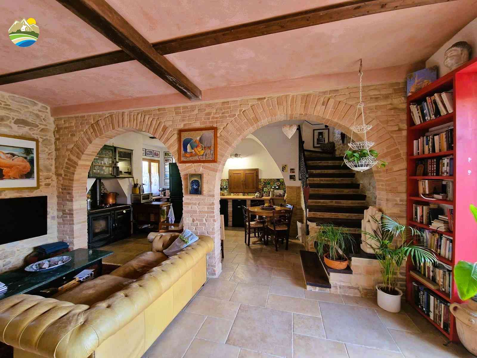 Casa singola Casa singola in vendita Crecchio (CH), Casa Allegra - Crecchio - EUR 240.306 890