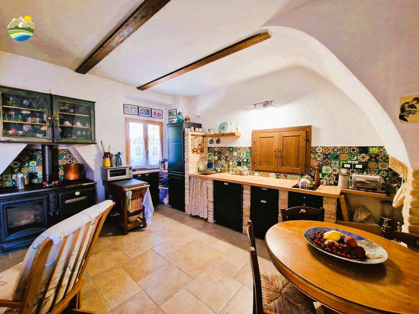 Casa singola Casa singola in vendita Crecchio (CH), Casa Allegra - Crecchio - EUR 240.306 910