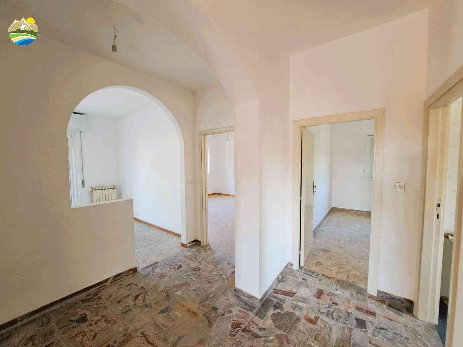 Casa in paese Casa in paese in vendita Castiglione Messer Raimondo (TE), Appartamento Ciclamino - Castiglione Messer Raimondo - EUR 158.383 800