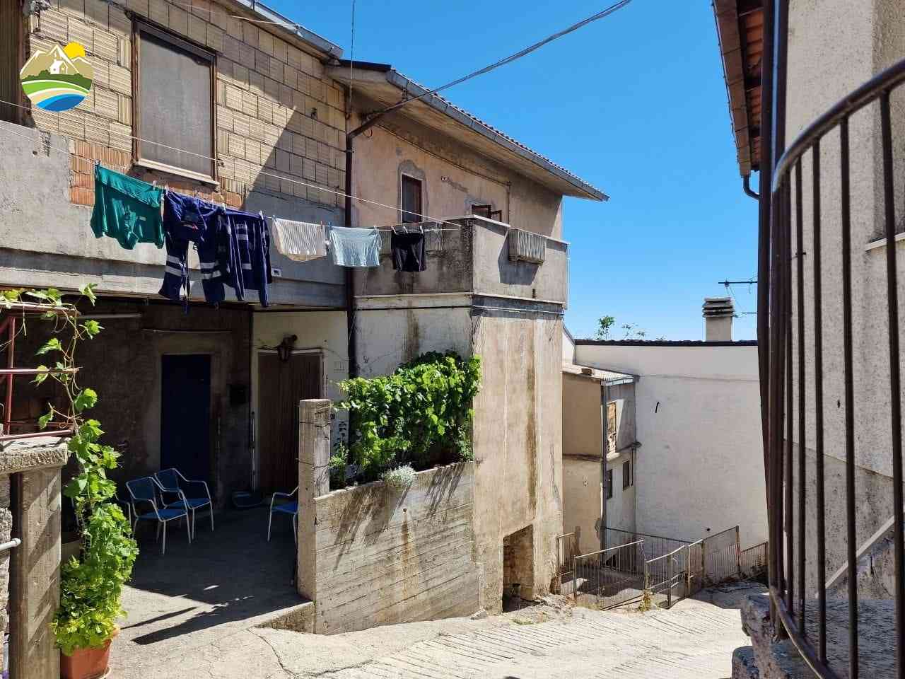 Casa in paese Casa in paese in vendita Cermignano (TE), Casa delle Rose - Cermignano - EUR 20.754 1010