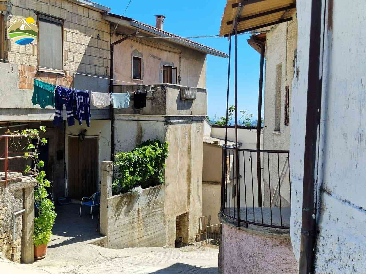 Casa in paese Casa in paese in vendita Cermignano (TE), Casa delle Rose - Cermignano - EUR 20.754 740