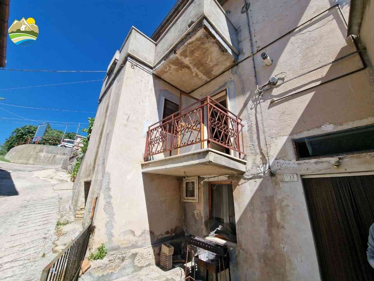 Casa in paese Casa in paese in vendita Cermignano (TE), Casa delle Rose - Cermignano - EUR 20.754 800