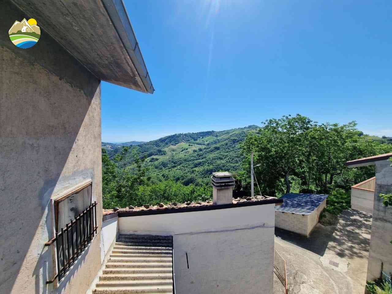 Casa in paese Casa in paese in vendita Cermignano (TE), Casa delle Rose - Cermignano - EUR 20.754 810
