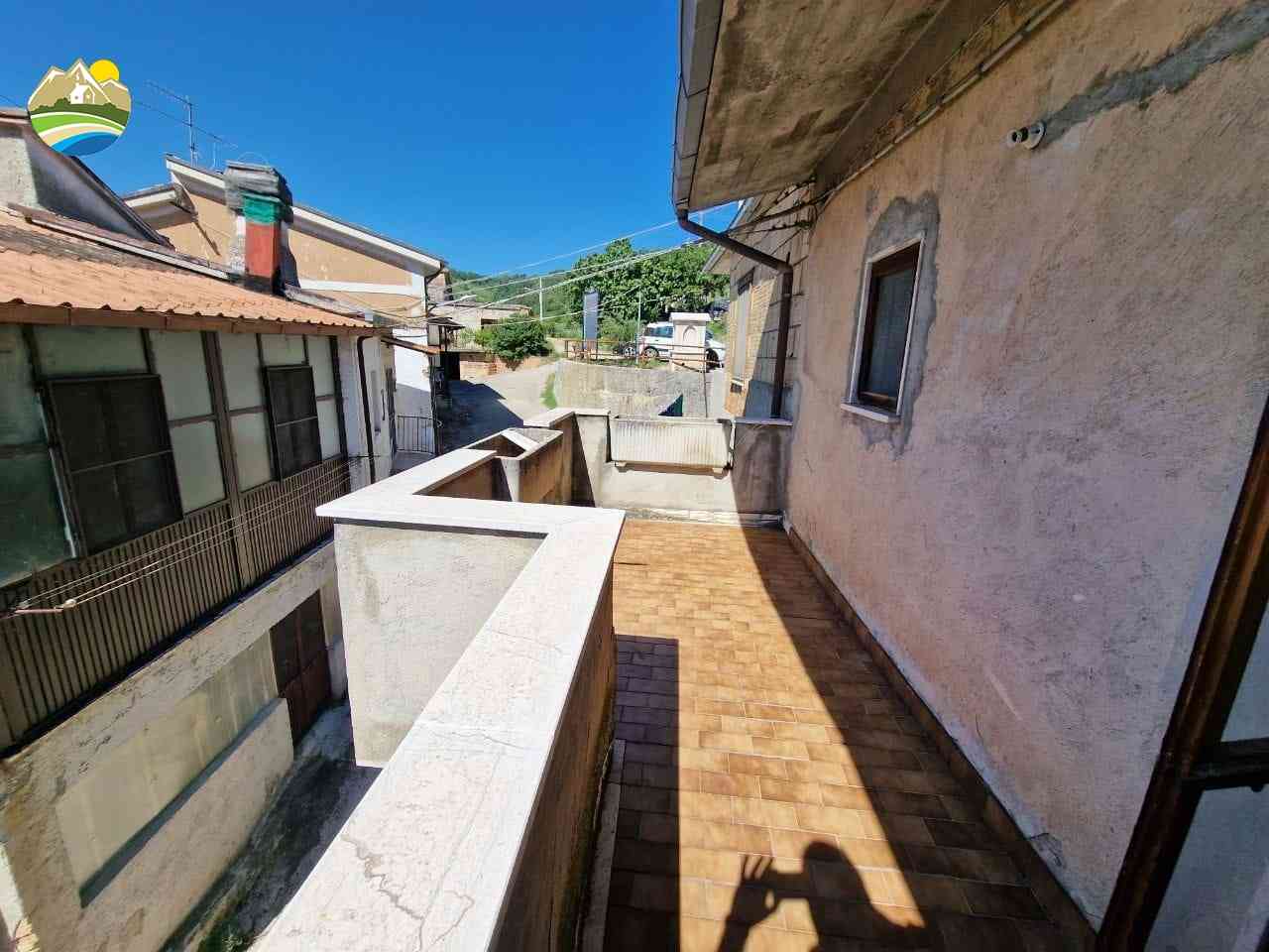 Casa in paese Casa in paese in vendita Cermignano (TE), Casa delle Rose - Cermignano - EUR 20.754 820