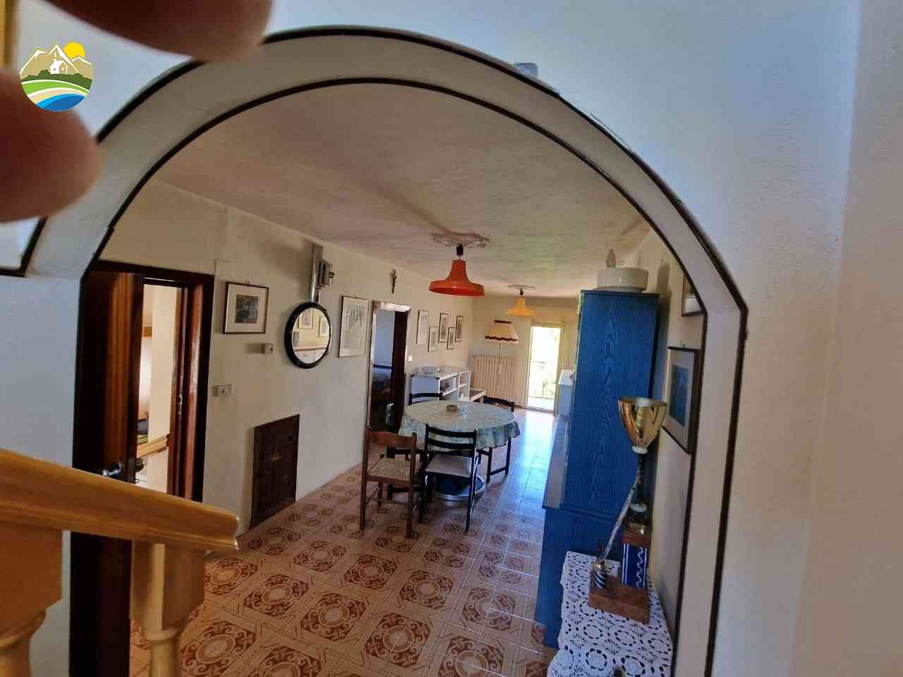 Casa in paese Casa in paese in vendita Cermignano (TE), Casa delle Rose - Cermignano - EUR 20.754 900
