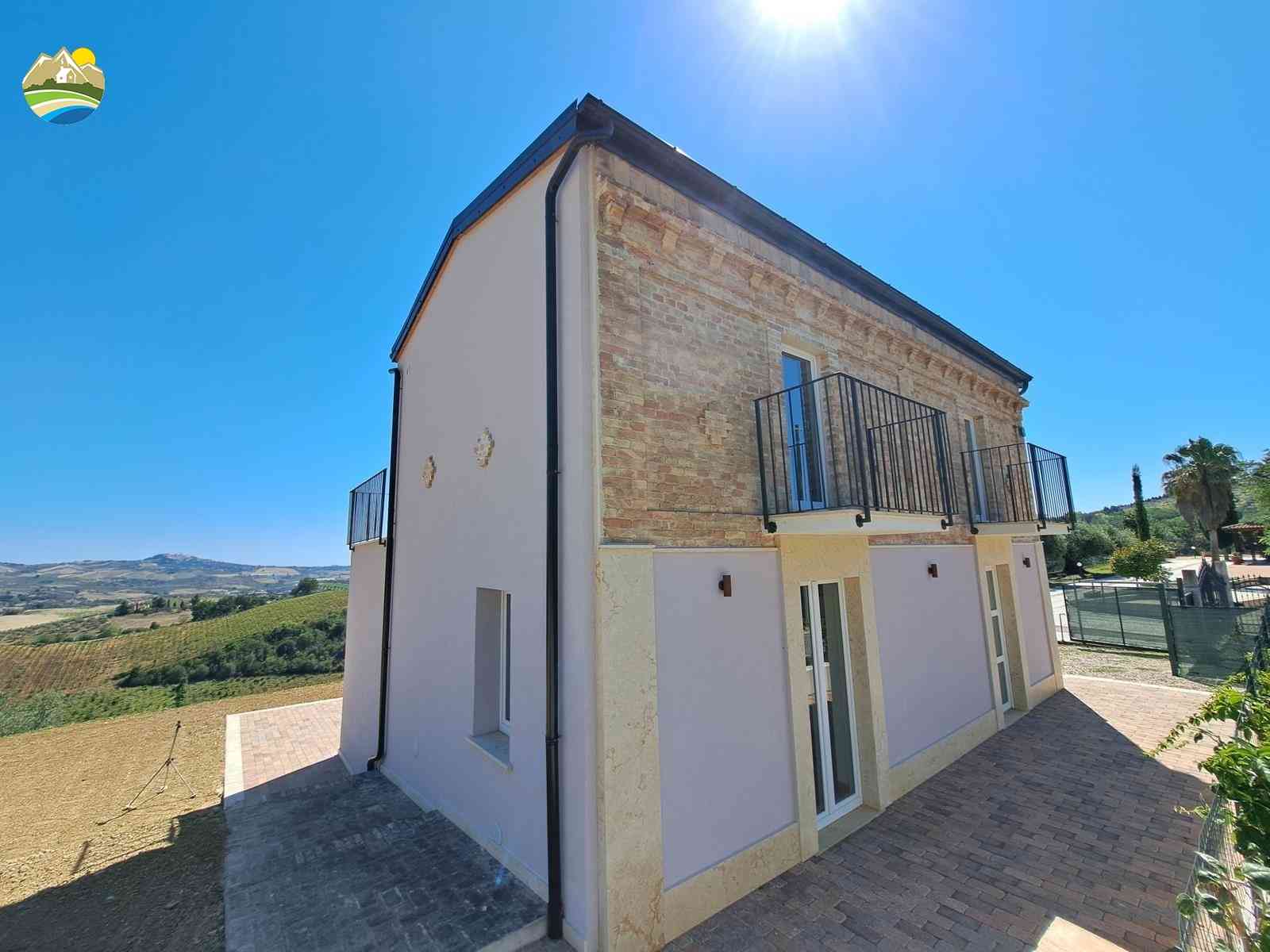 Casa di campagna Casa di campagna in vendita Collecorvino (PE), Casale Raggio di Sole - Collecorvino - EUR 271.436 740