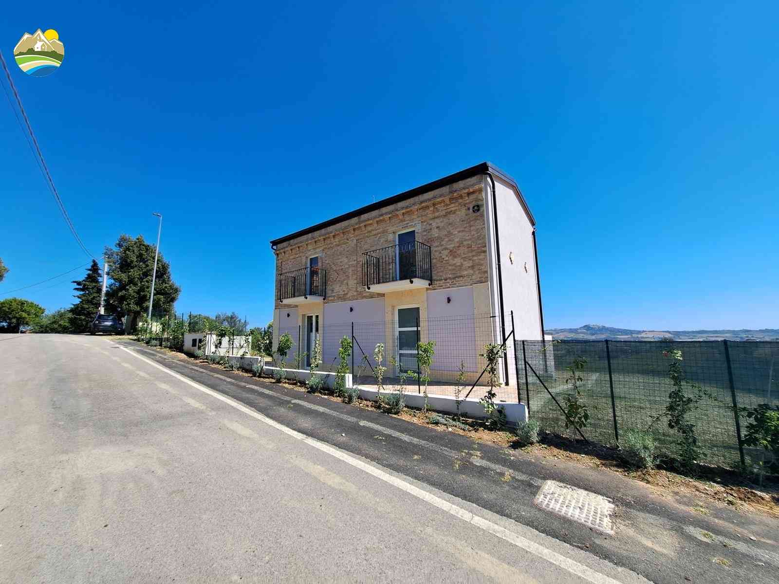 Country Houses Country Houses for sale Collecorvino (PE), Casale Raggio di Sole - Collecorvino - EUR 271.436 840