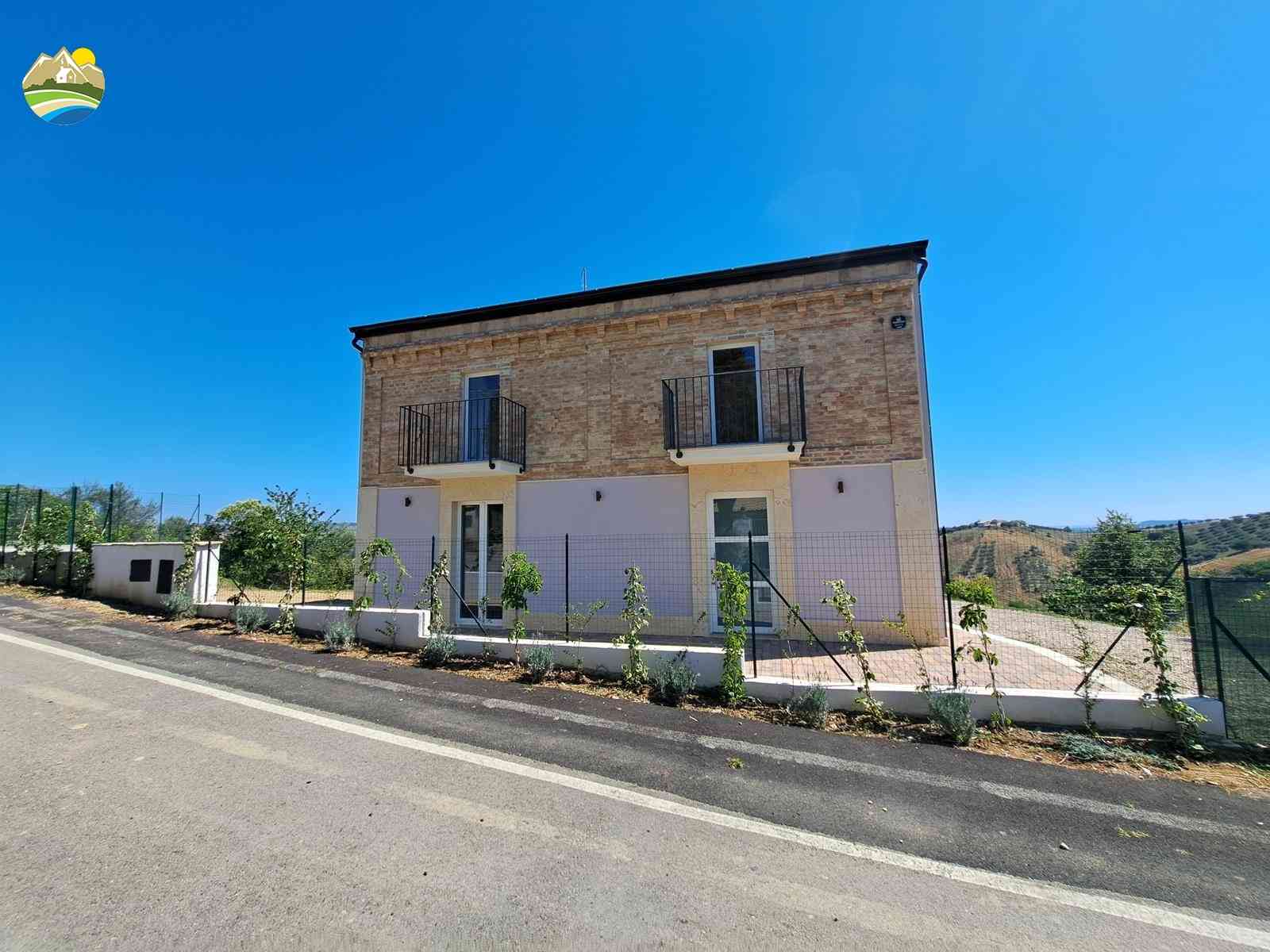 Country Houses Country Houses for sale Collecorvino (PE), Casale Raggio di Sole - Collecorvino - EUR 271.436 860