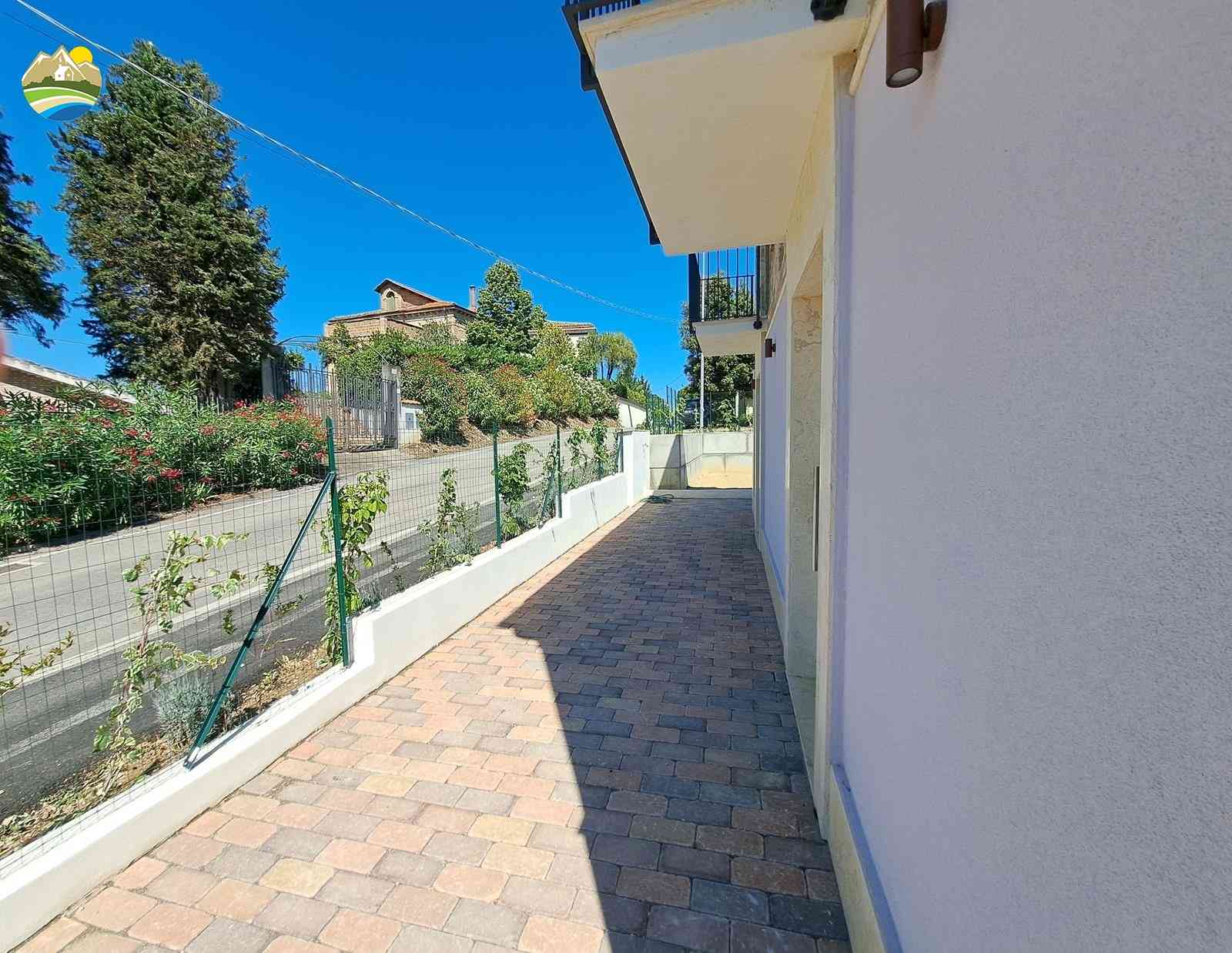 Country Houses Country Houses for sale Collecorvino (PE), Casale Raggio di Sole - Collecorvino - EUR 271.436 900