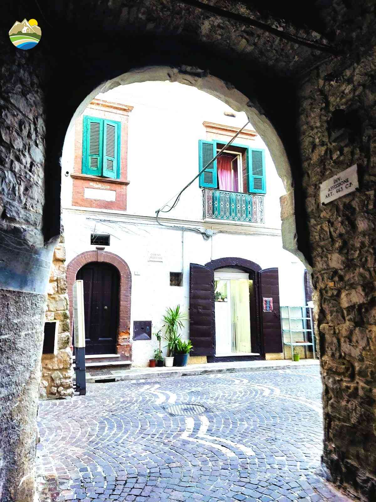 Townhouse Townhouse for sale Villa Santa Maria (CH), Casa del Cuoco - Villa Santa Maria - EUR 56.800 950