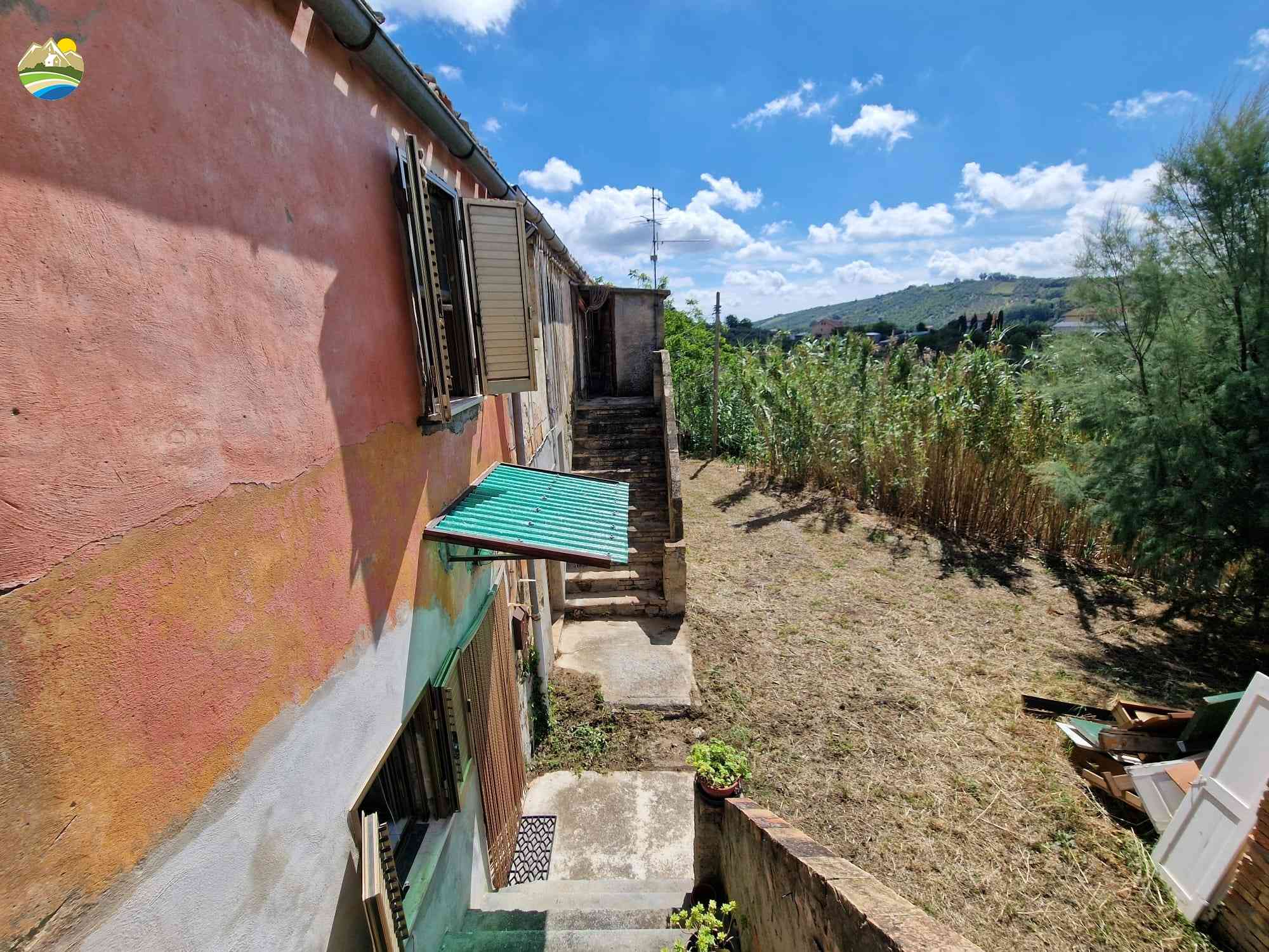 Country Houses Country Houses for sale Penne (PE), Casolare del Gallo - Penne - EUR 152.922 980