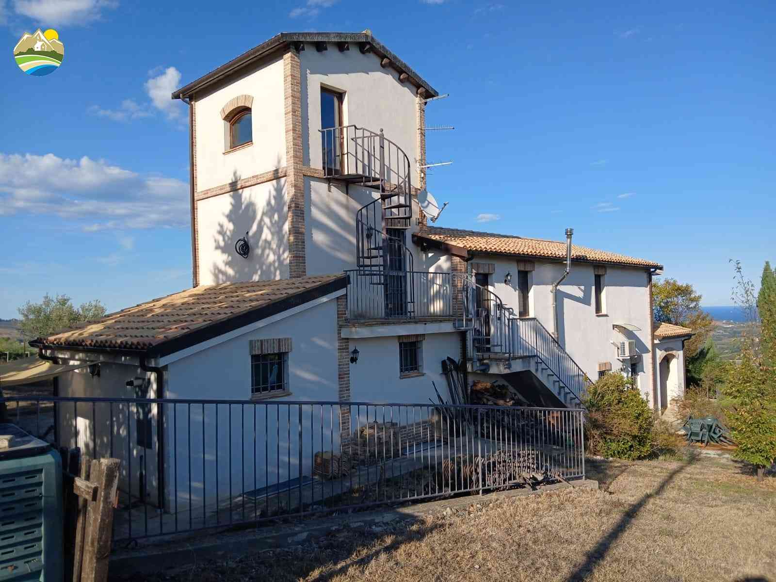 Country Houses Country Houses for sale Città Sant'Angelo (PE), Casale delle Fate - Città Sant'Angelo - EUR 381.212 880