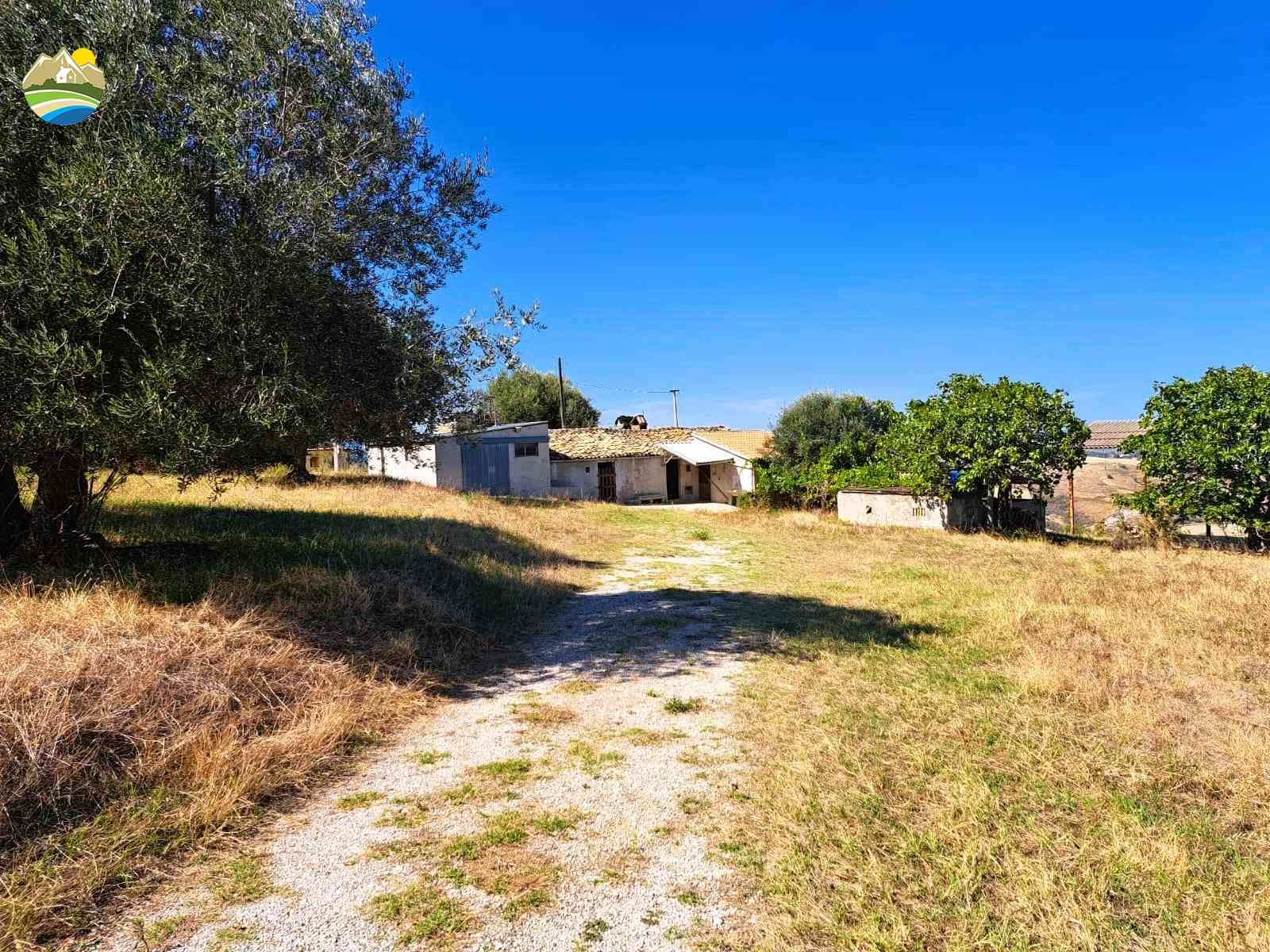 Country Houses Country Houses for sale Atri (TE), Cascina del Mare - Atri - EUR 101.584 890