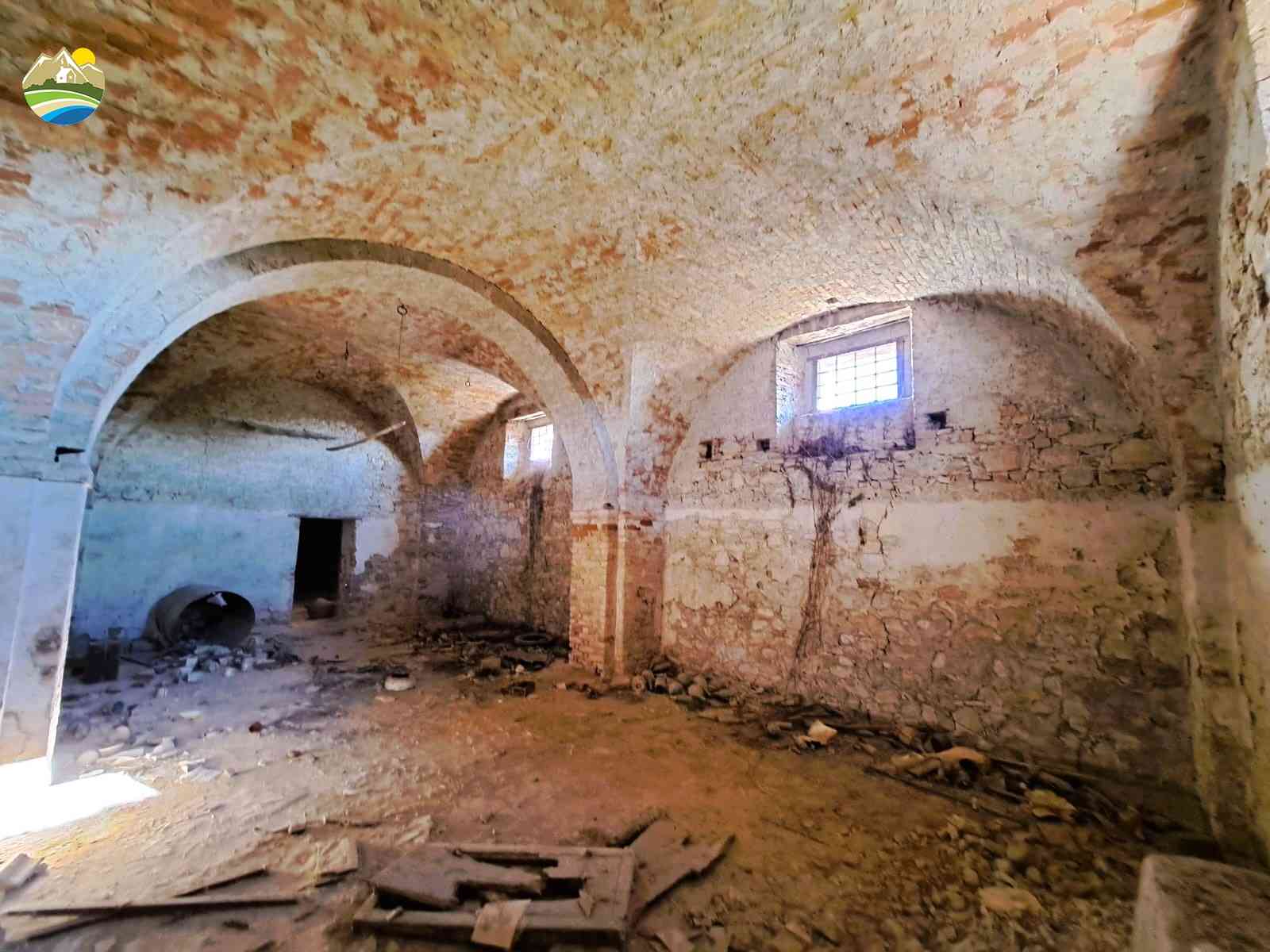 Historical Townhouse Historical Townhouse for sale Vicoli (PE), Palazzo Fontana - Vicoli - EUR 267.613 1120