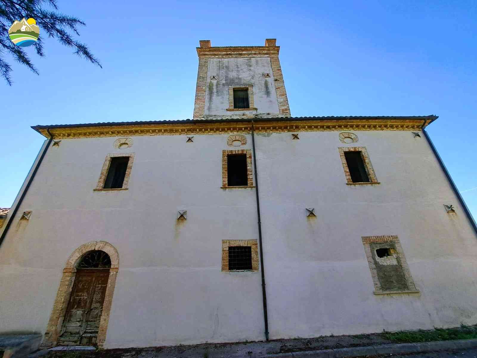 Historical Townhouse Historical Townhouse for sale Vicoli (PE), Palazzo Fontana - Vicoli - EUR 267.613 770