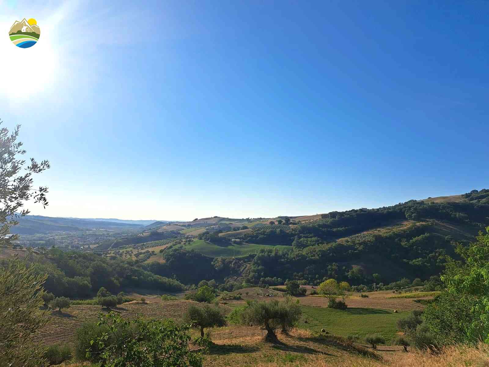 Country Houses Country Houses for sale Castiglione Messer Raimondo (TE), Casa delle Ginestre - Castiglione Messer Raimondo - EUR 240.306 1030