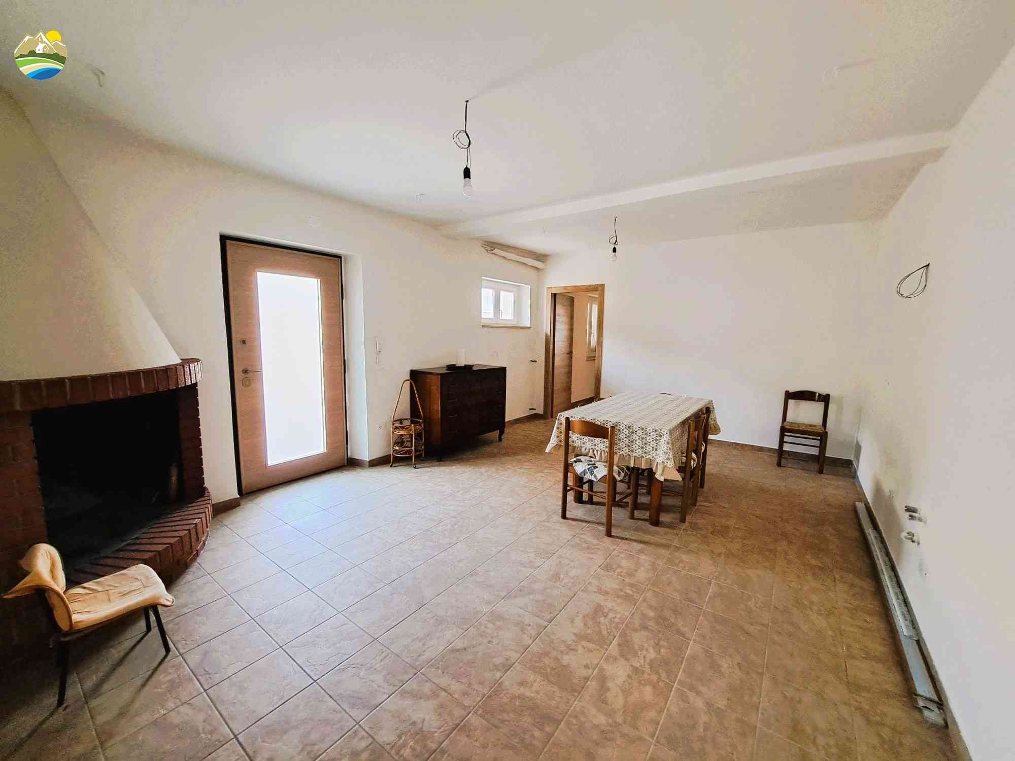 Country Houses Country Houses for sale Castiglione Messer Raimondo (TE), Casa delle Ginestre - Castiglione Messer Raimondo - EUR 240.306 820