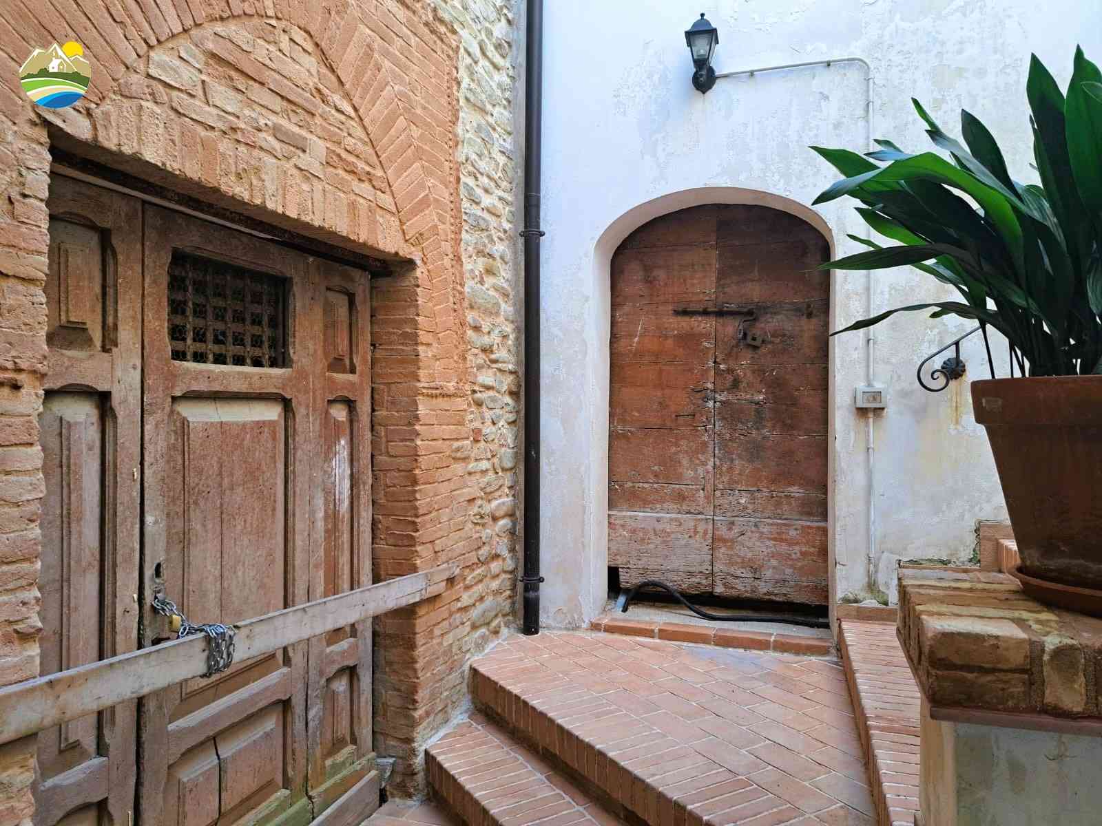 Historical Townhouse Historical Townhouse for sale Bisenti (TE), Il Vecchio Frantoio - Bisenti - EUR 267.613 840