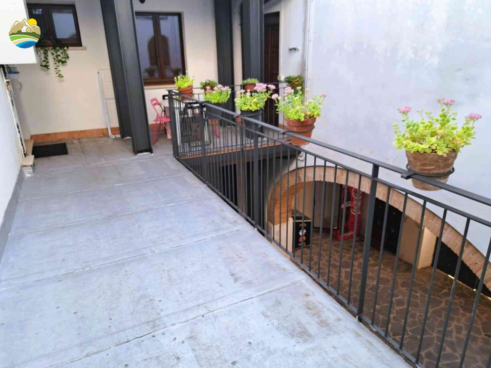 Historical Townhouse Historical Townhouse for sale Bisenti (TE), Il Vecchio Frantoio - Bisenti - EUR 267.613 940