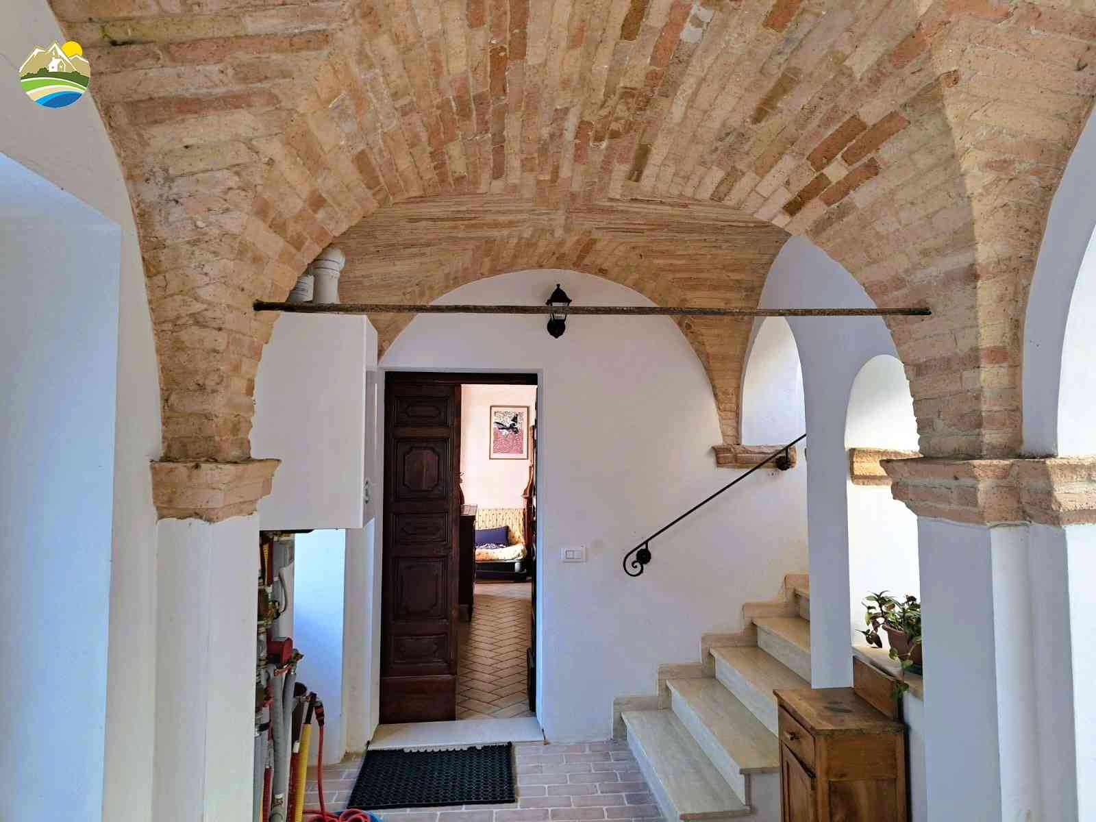 Historical Townhouse Historical Townhouse for sale Bisenti (TE), Il Vecchio Frantoio - Bisenti - EUR 267.613 950