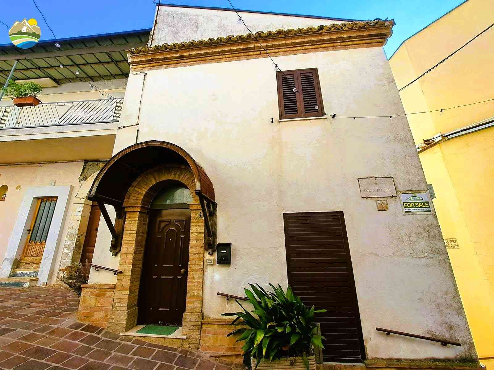 Townhouse Townhouse for sale Montefino (TE), Casa del Borgo - Montefino - EUR 57.892 750
