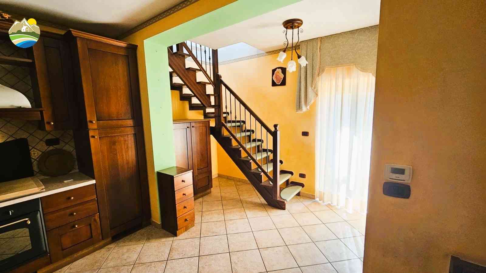 Townhouse Townhouse for sale Montefino (TE), Casa del Borgo - Montefino - EUR 57.892 810