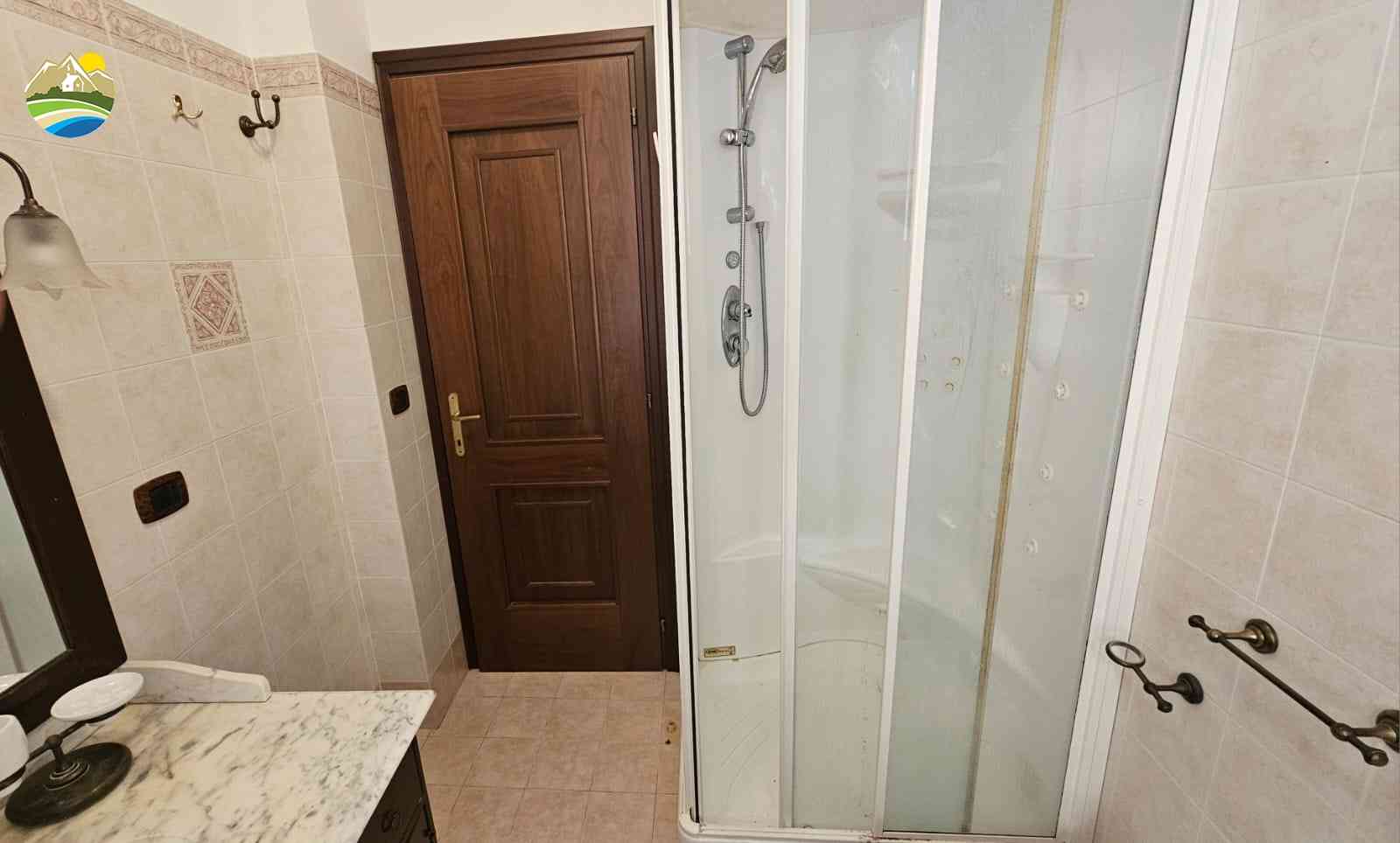 Townhouse Townhouse for sale Montefino (TE), Casa del Borgo - Montefino - EUR 57.892 880