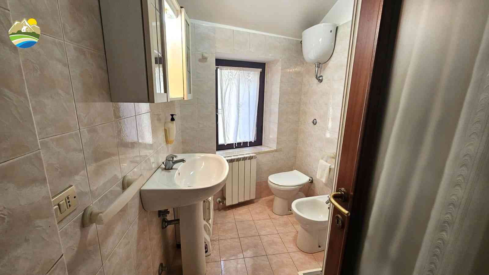 Townhouse Townhouse for sale Montefino (TE), Casa del Borgo - Montefino - EUR 57.892 930