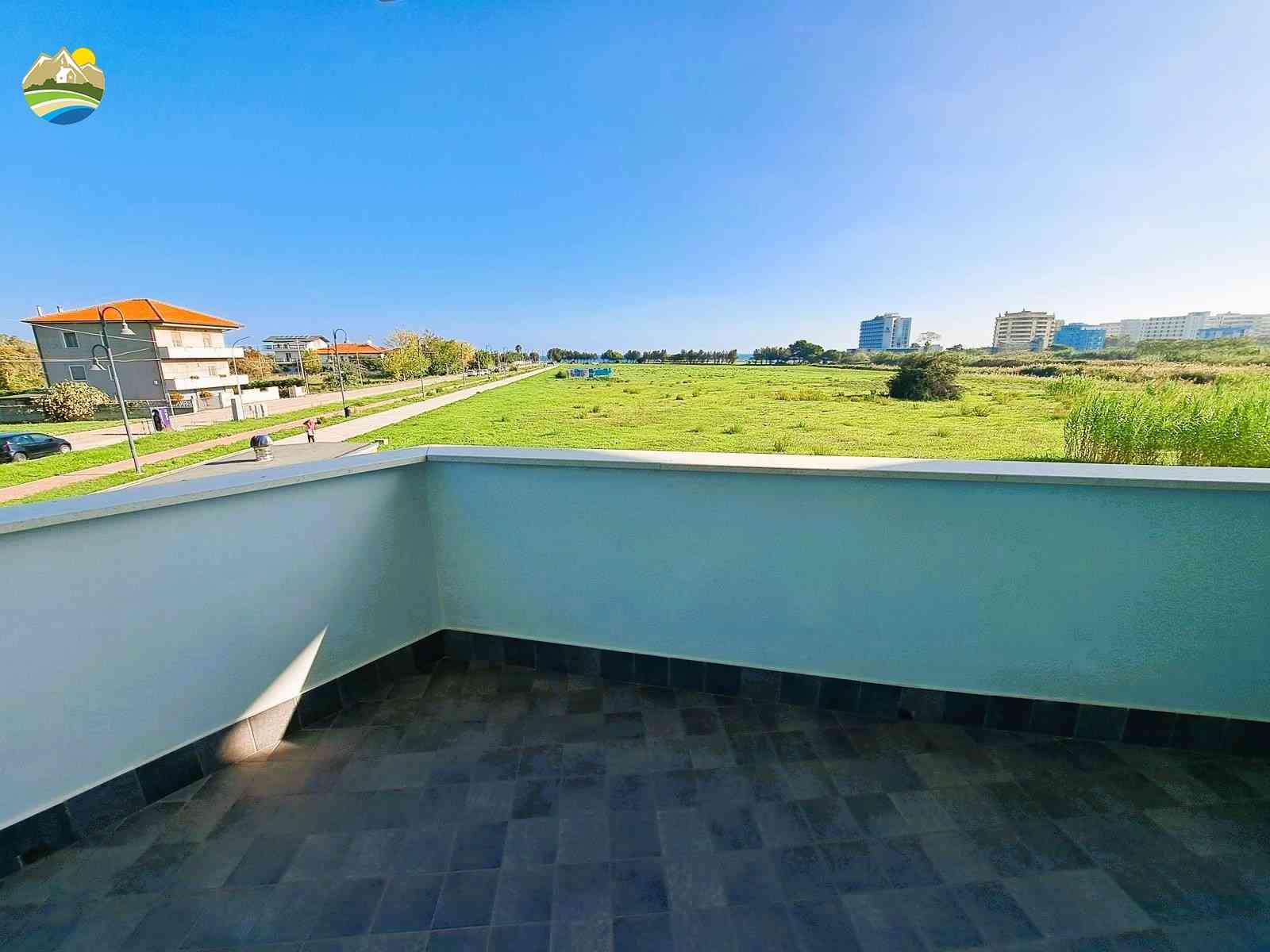 Apartament Appartamento Brezza di Mare - Città Sant'Angelo - EUR 188.968
