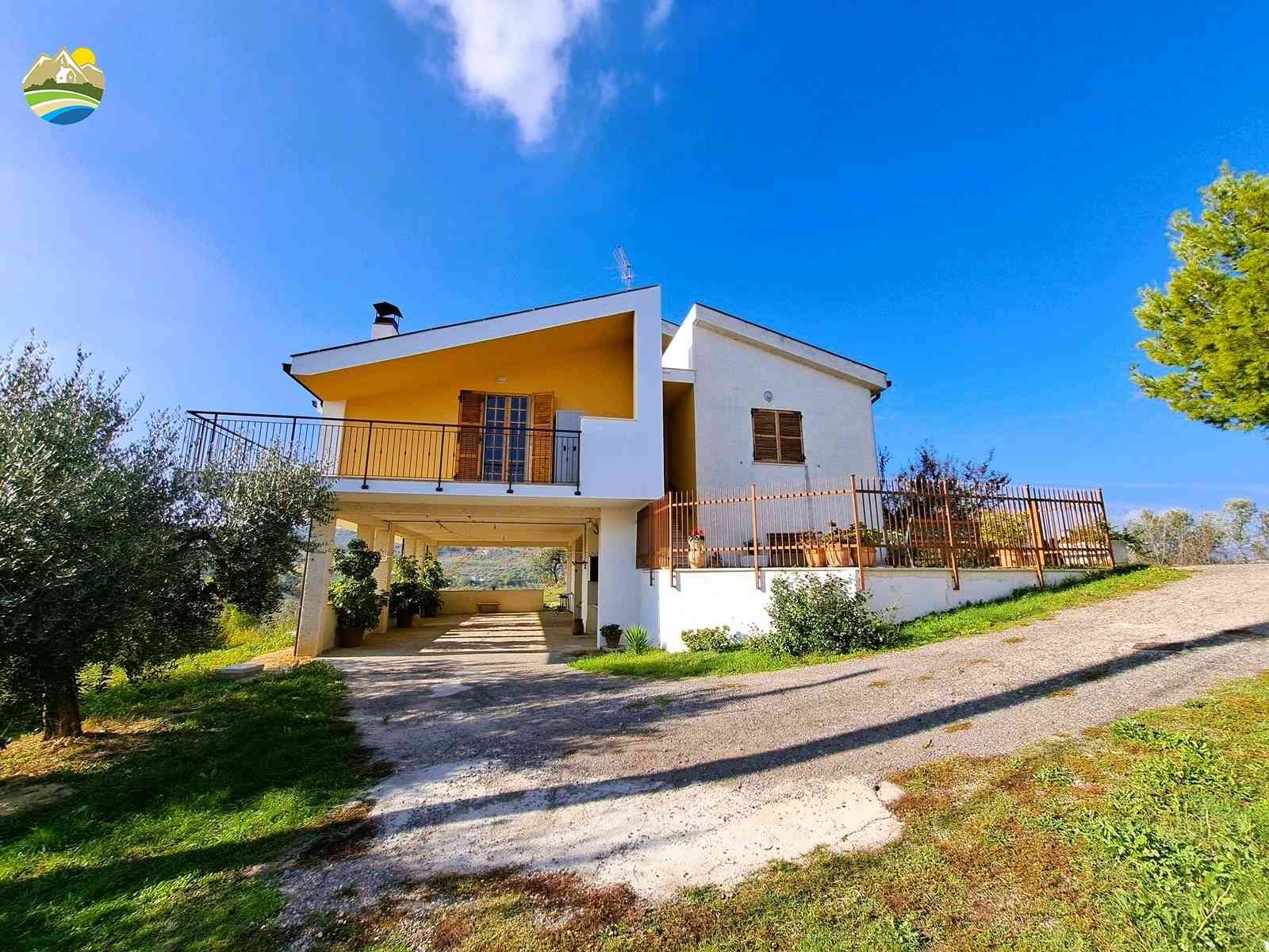 Country Houses Casa Stella - Penne - EUR 229.383