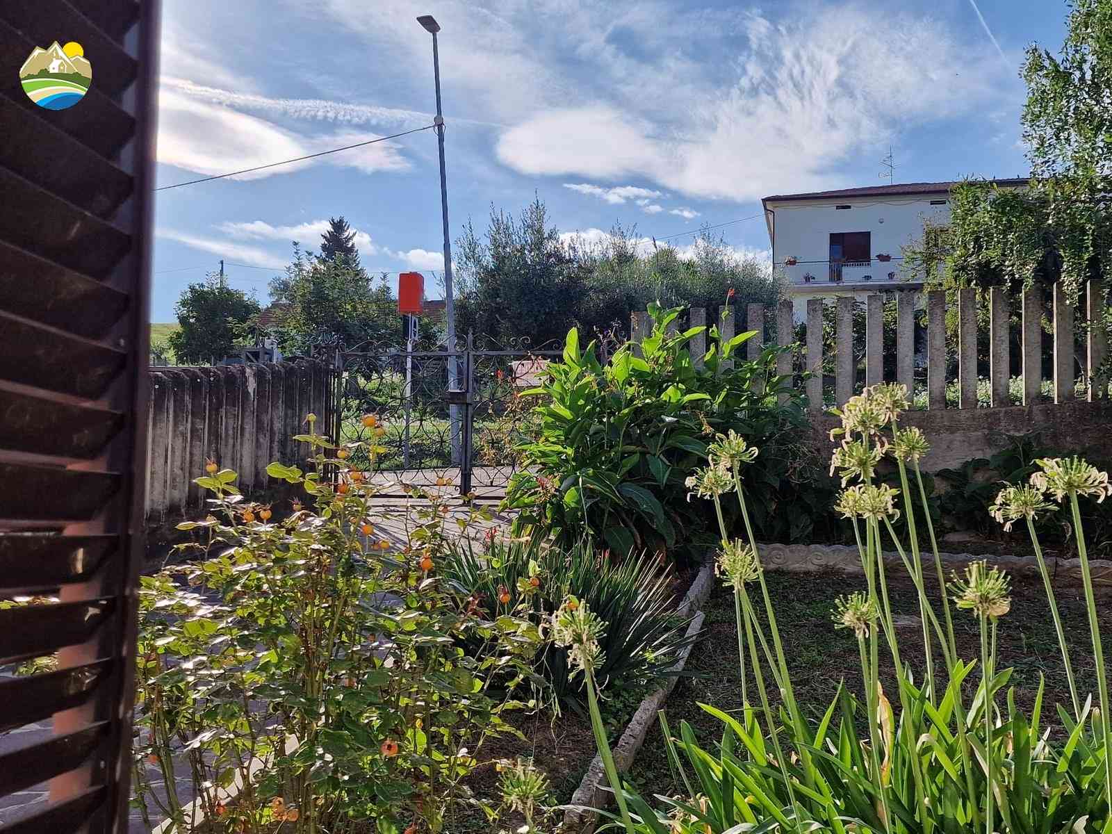 Detached House Detached House for sale Notaresco (TE), Casa Mentuccia - Notaresco - EUR 75.000 830
