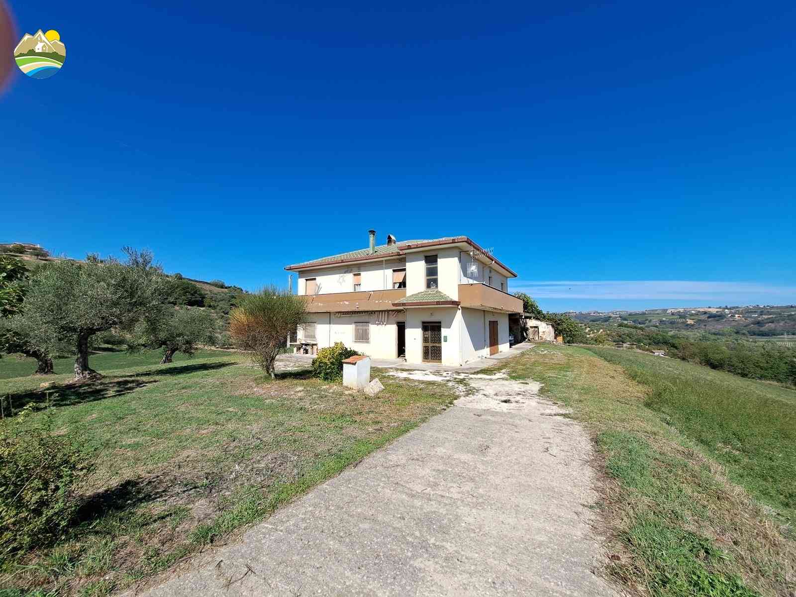 Country Houses Casa Airone - Picciano - EUR 223.921