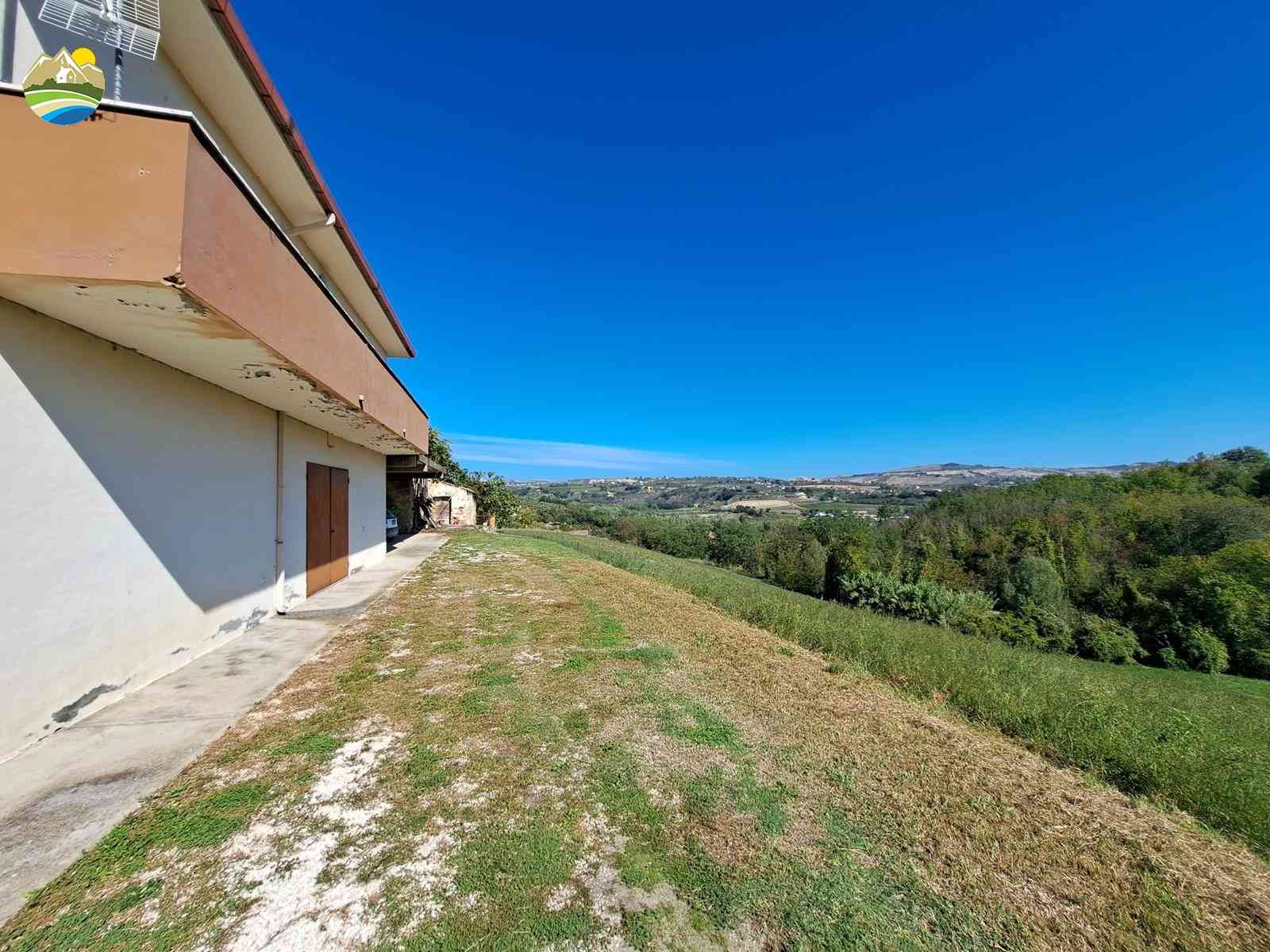 Country Houses Country Houses for sale Picciano (PE), Casa Airone - Picciano - EUR 205.000 770