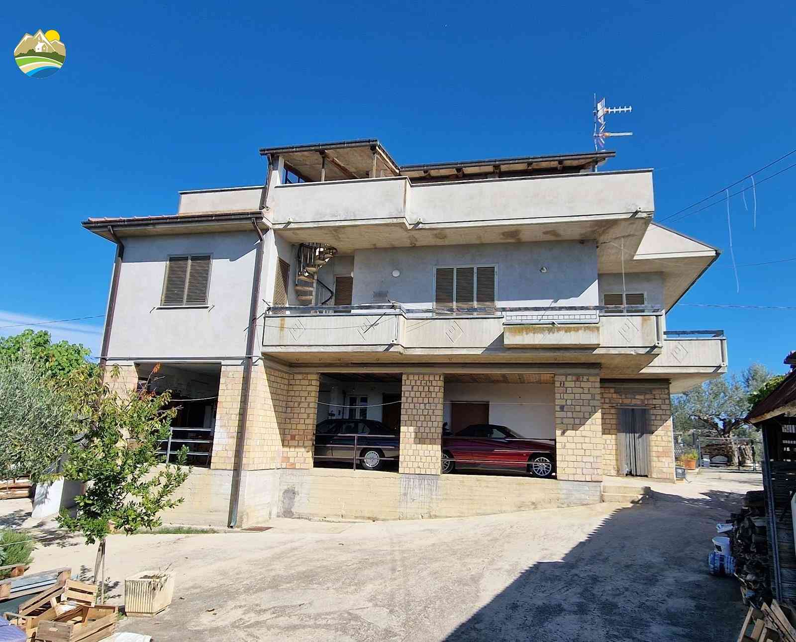 Country Houses Country Houses for sale Morro D'Oro (TE), Casa Morro - Morro D'Oro - EUR 240.306 770