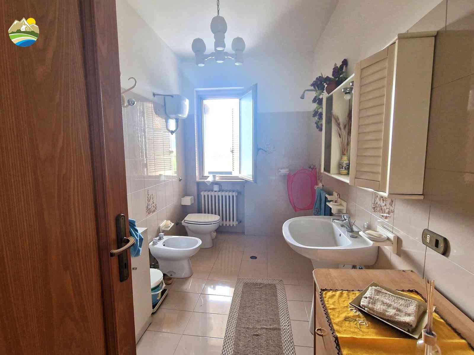 Country Houses Country Houses for sale Morro D'Oro (TE), Casa Morro - Morro D'Oro - EUR 240.306 950