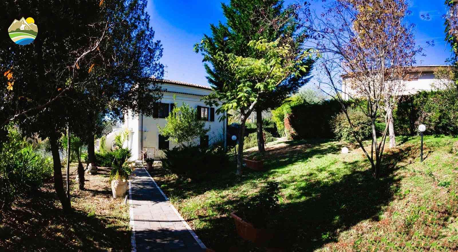 Villa Villa for sale Atri (TE), Villa Glicine - Atri - EUR 434.735 800