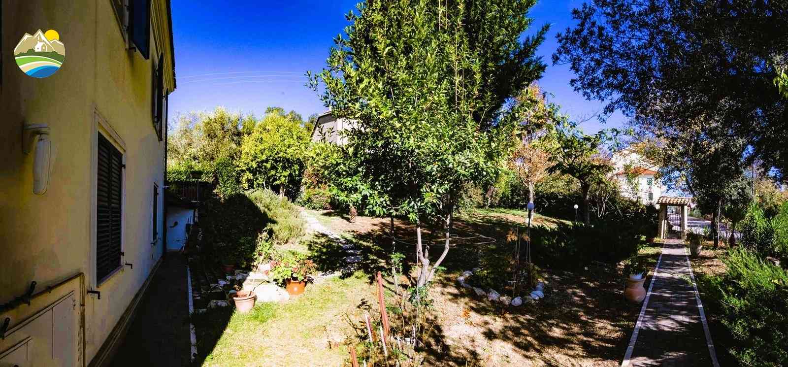 Villa Villa for sale Atri (TE), Villa Glicine - Atri - EUR 434.735 810