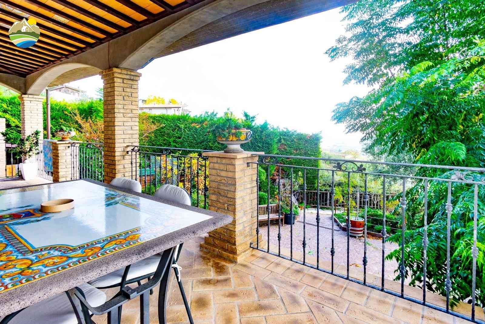 Villa Villa for sale Città Sant'Angelo (PE), Villa Olivella - Città Sant'Angelo - EUR 567.996 830
