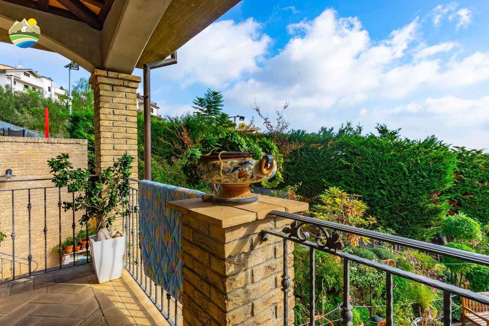 Villa Villa for sale Città Sant'Angelo (PE), Villa Olivella - Città Sant'Angelo - EUR 567.996 850