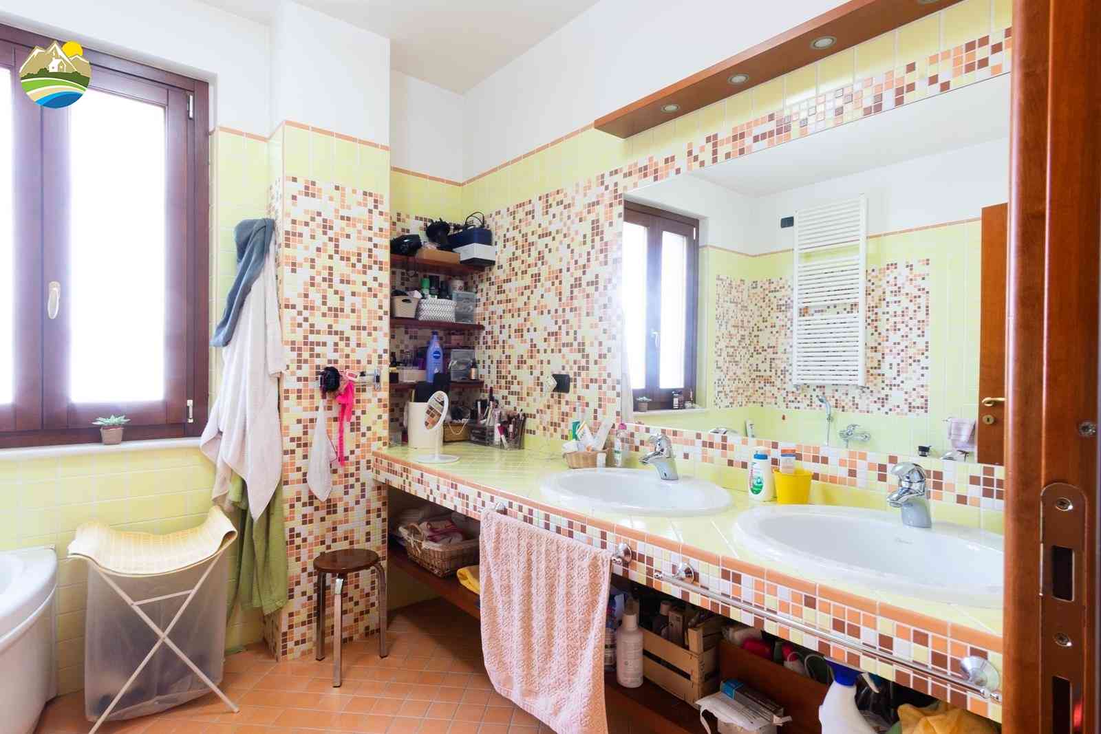 Villa Villa for sale Città Sant'Angelo (PE), Villa Olivella - Città Sant'Angelo - EUR 567.996 960
