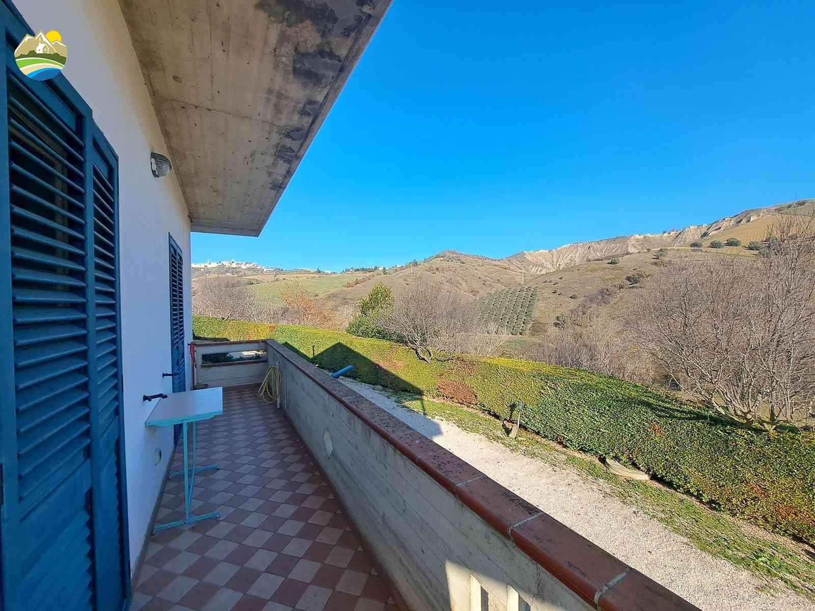 Country Houses Country Houses for sale Cellino Attanasio (TE), Casa La Taverna - Cellino Attanasio - EUR 345.000 1050