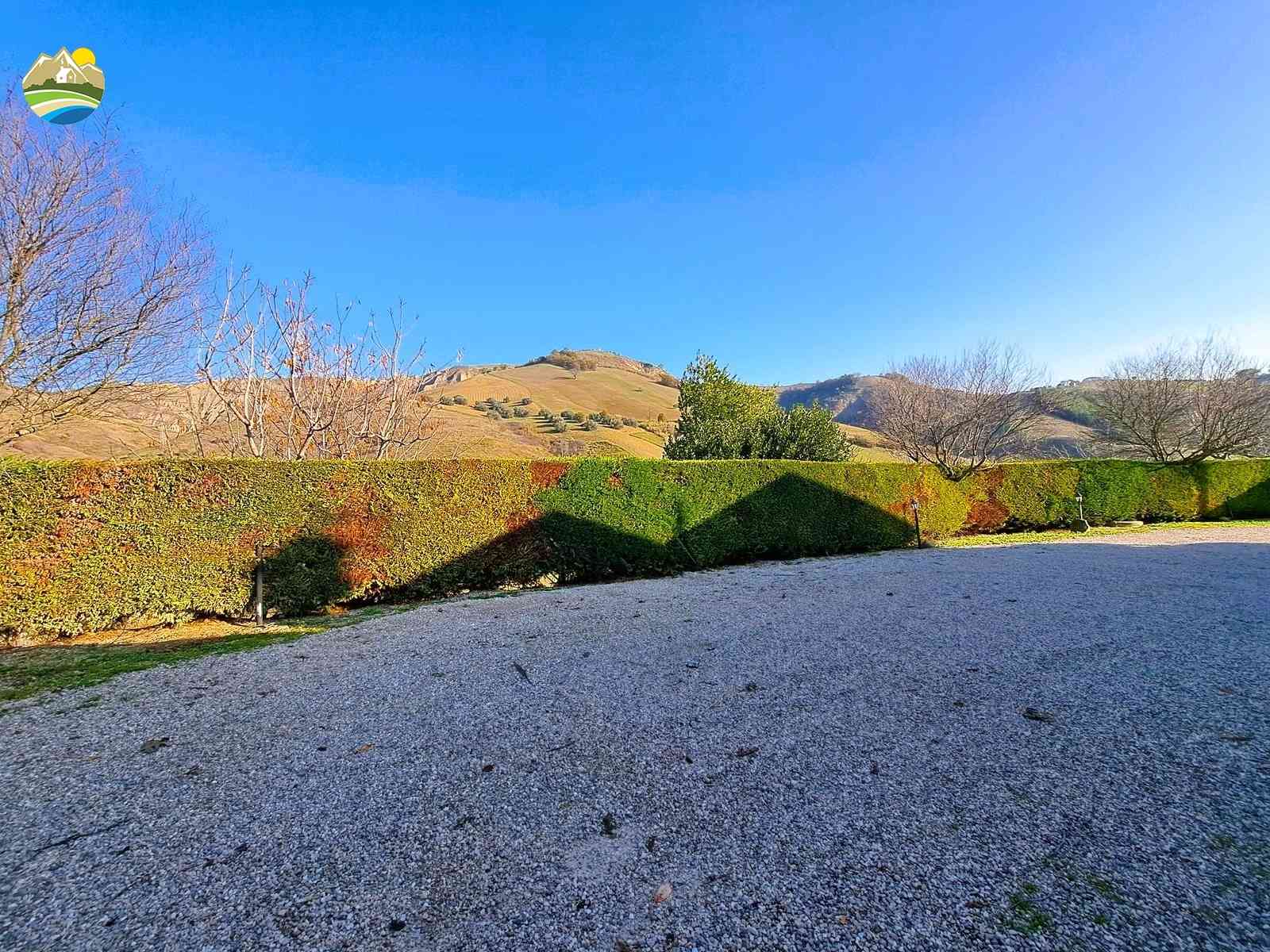 Country Houses Country Houses for sale Cellino Attanasio (TE), Casa La Taverna - Cellino Attanasio - EUR 345.000 1090