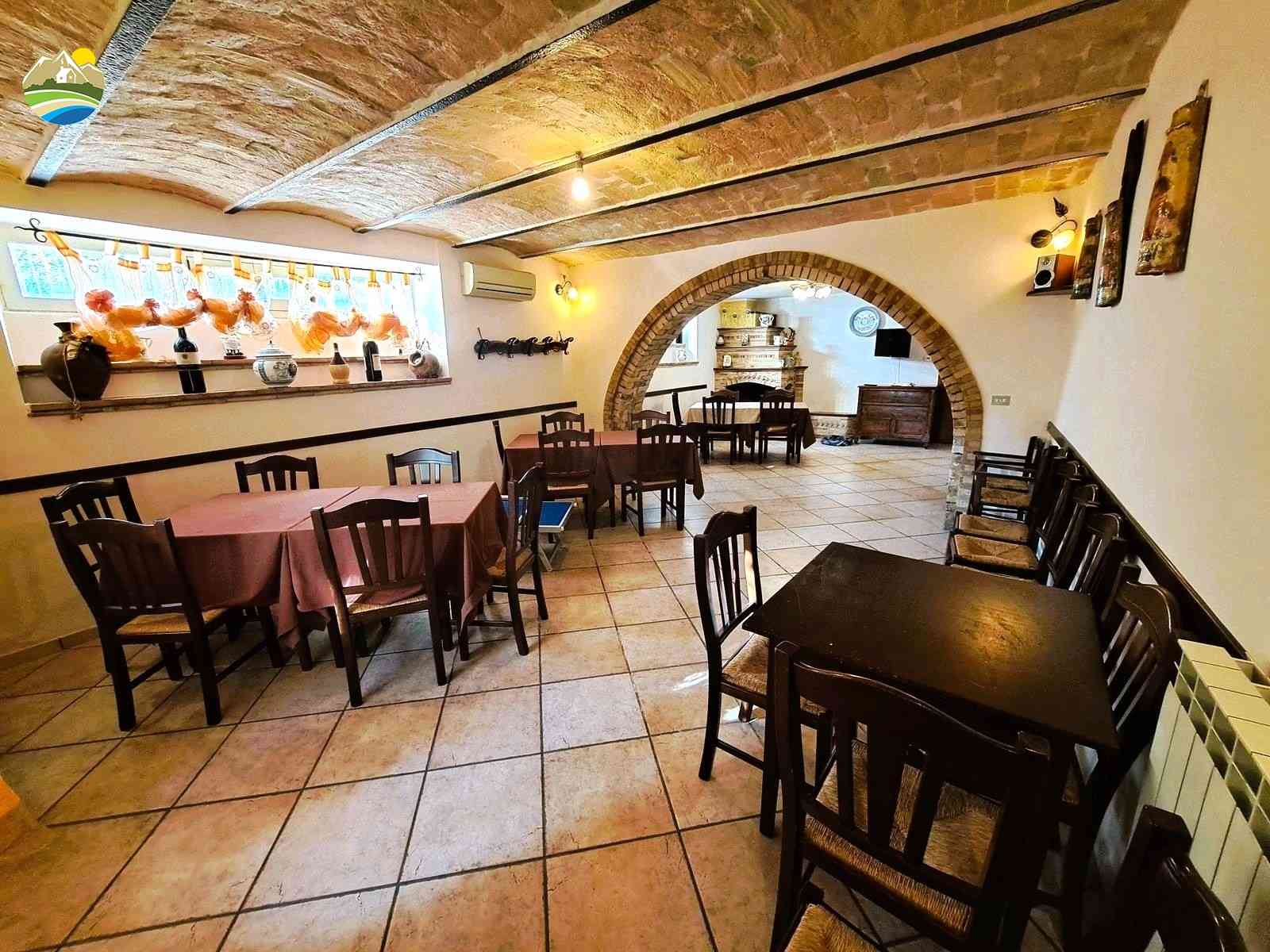 Country Houses Casa La Taverna - Cellino Attanasio - EUR 376.843
