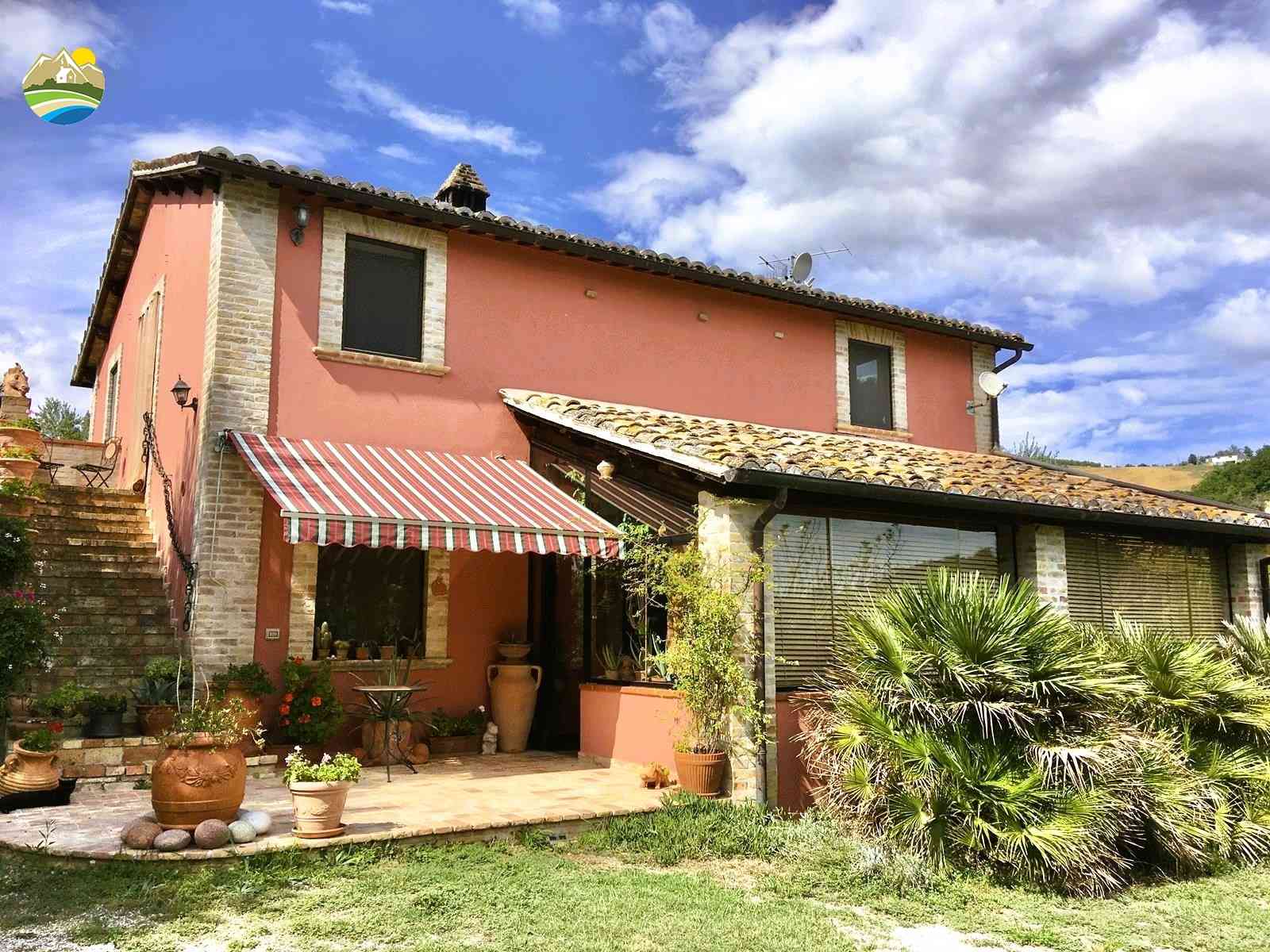 Country Houses Country Houses for sale Notaresco (TE), Casale delle Oche - Notaresco - EUR 398.689 10