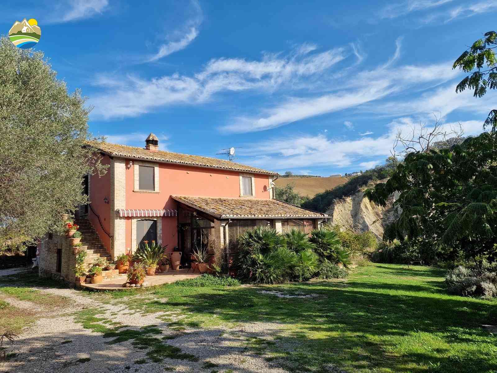 Country Houses Country Houses for sale Notaresco (TE), Casale delle Oche - Notaresco - EUR 398.689 790