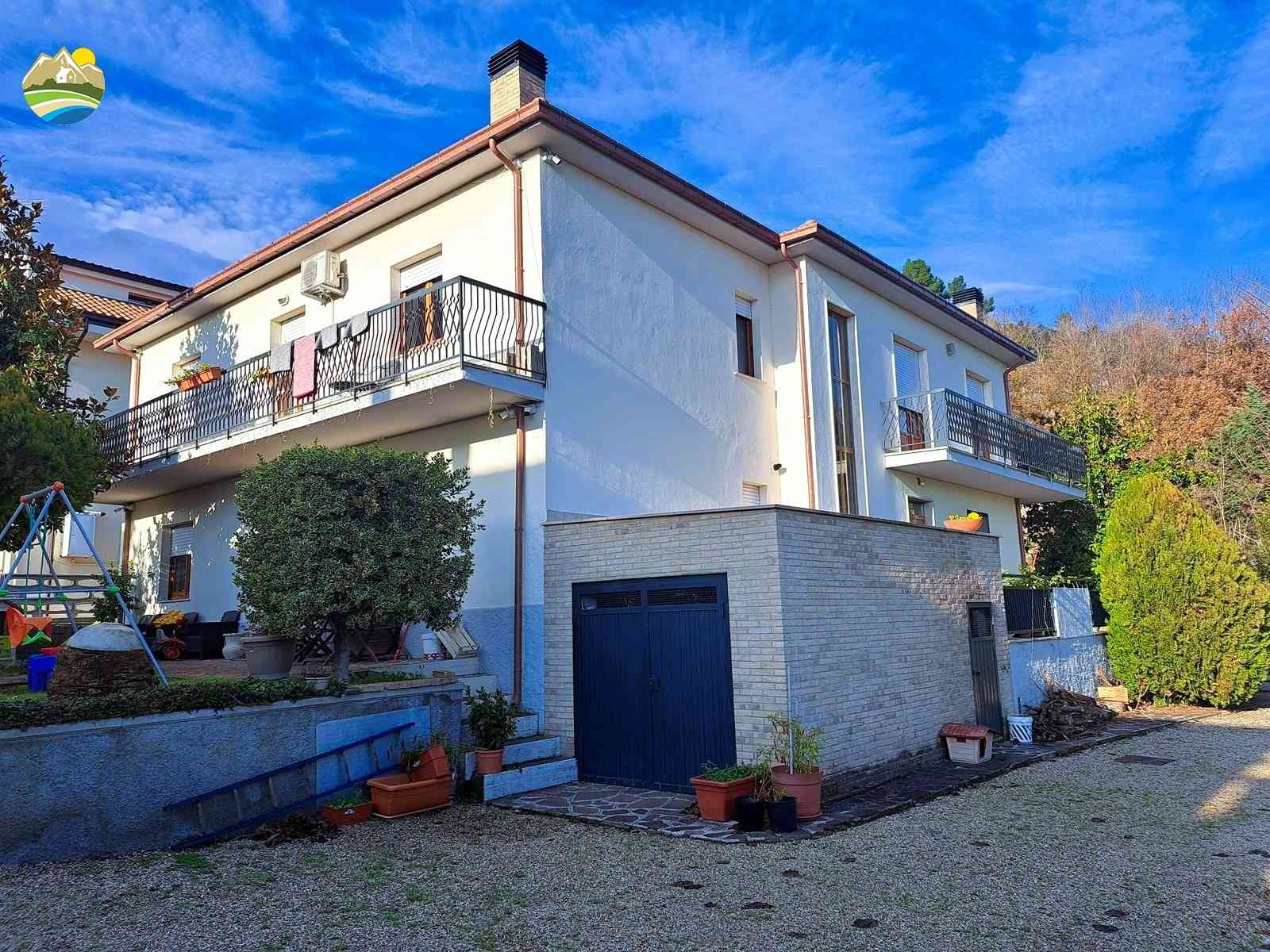 Villa Villa for sale Castiglione Messer Raimondo (TE), Villa Magnolia - Castiglione Messer Raimondo - EUR 251.229 770