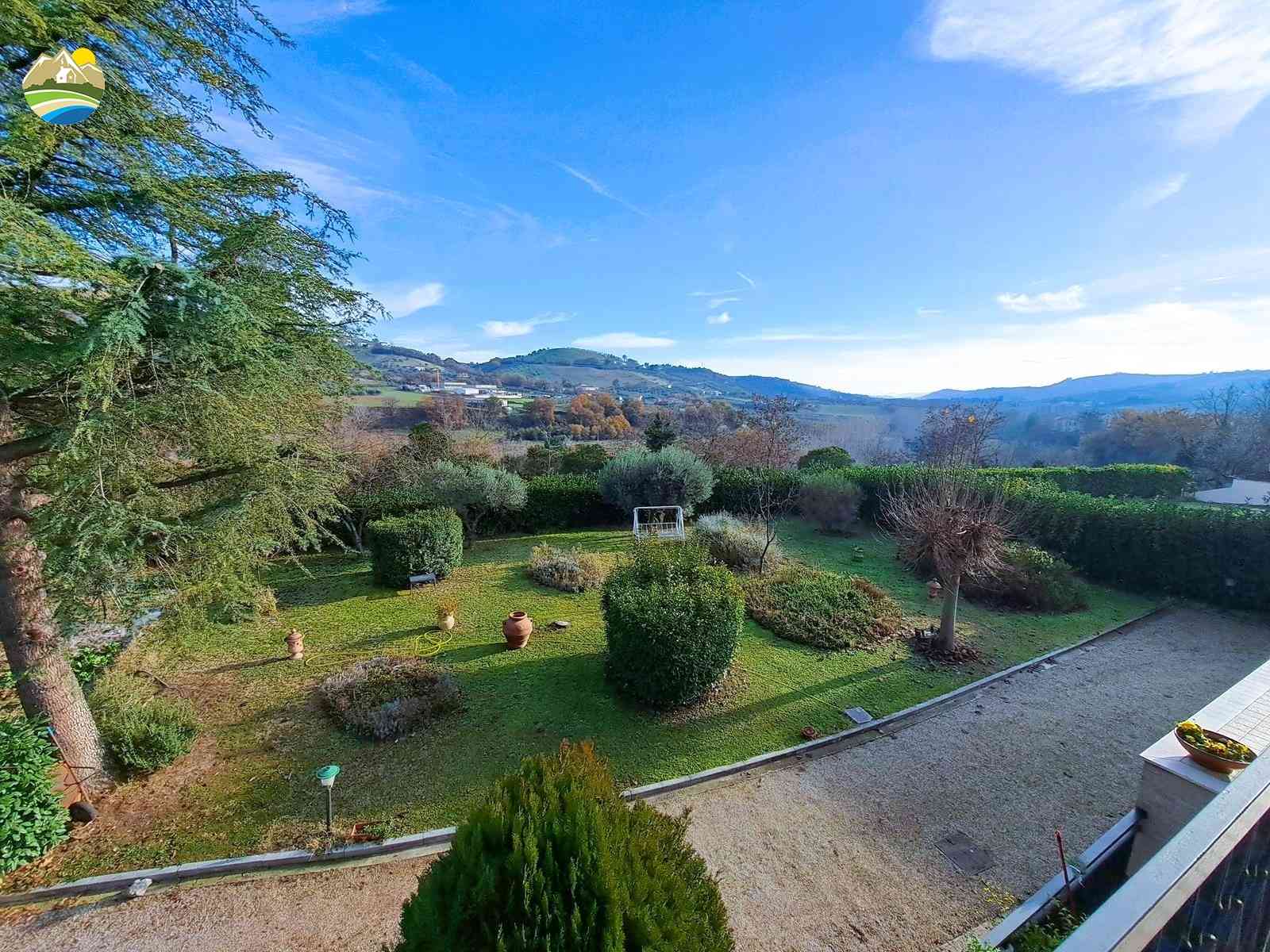 Villa Villa for sale Castiglione Messer Raimondo (TE), Villa Magnolia - Castiglione Messer Raimondo - EUR 251.229 910