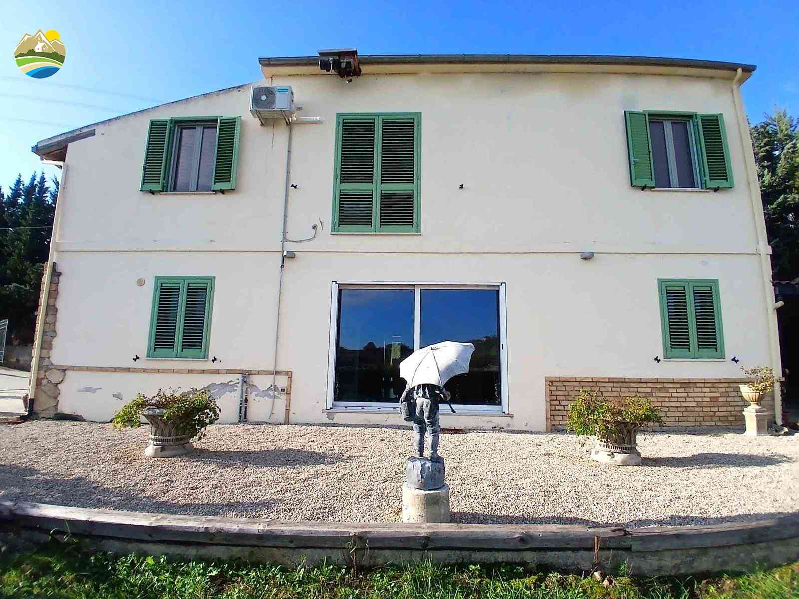 Country Houses Country Houses for sale Penne (PE), Casa Falco - Penne - EUR 540.688 850