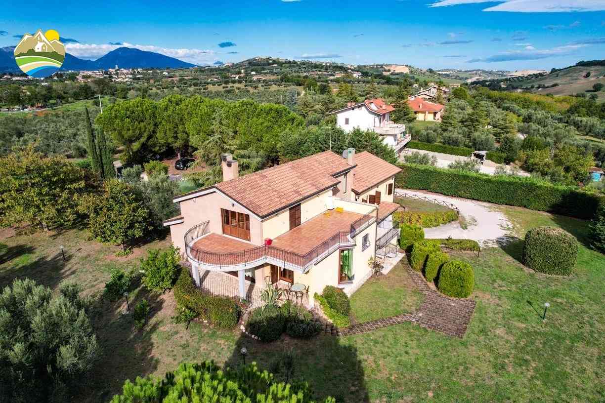 Villa Villa for sale Bellante (TE), Villa Raggio di Luna - Bellante - EUR 486.073 830