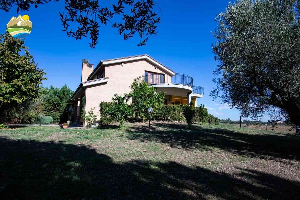 Villa Villa for sale Bellante (TE), Villa Raggio di Luna - Bellante - EUR 486.073 840